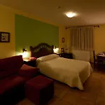 Otel Complejo Turistico Y 2*