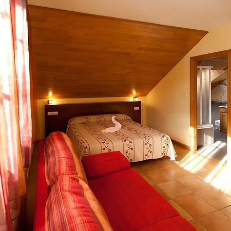 Complejo Turistico Y Hotel Bielsa